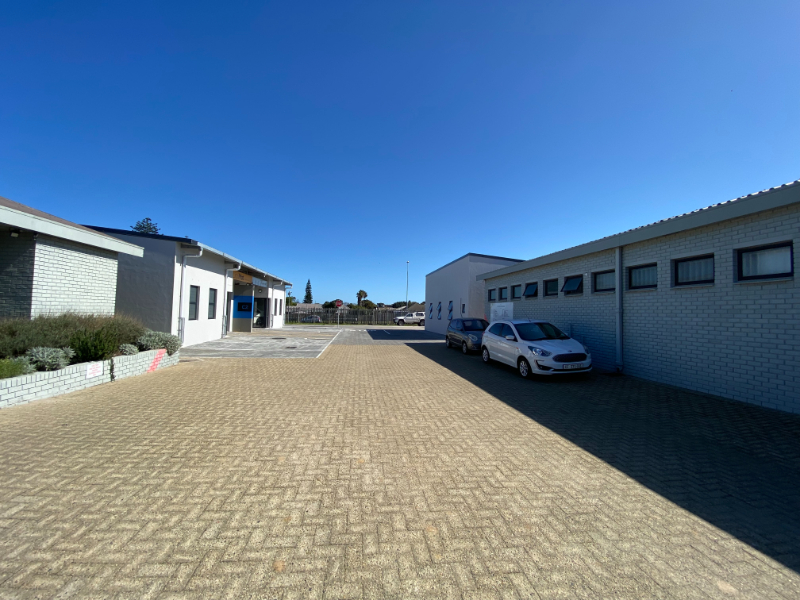 To Let commercial Property for Rent in Phoenix Western Cape